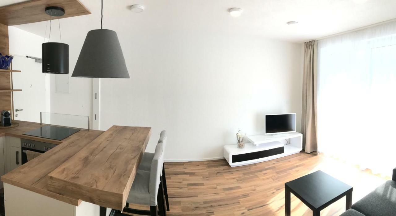 Appartement Tirolina Innsbruck Bagian luar foto
